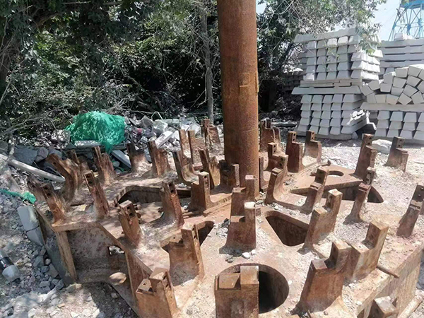您見過(guò)這么大的反井鉆機(jī)刀盤嗎
